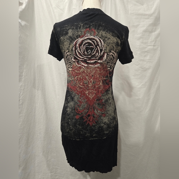 T Party - Black Short Sleeve V-neck Rhinestone Graphic print Dress - (L) - Picture 2 of 3